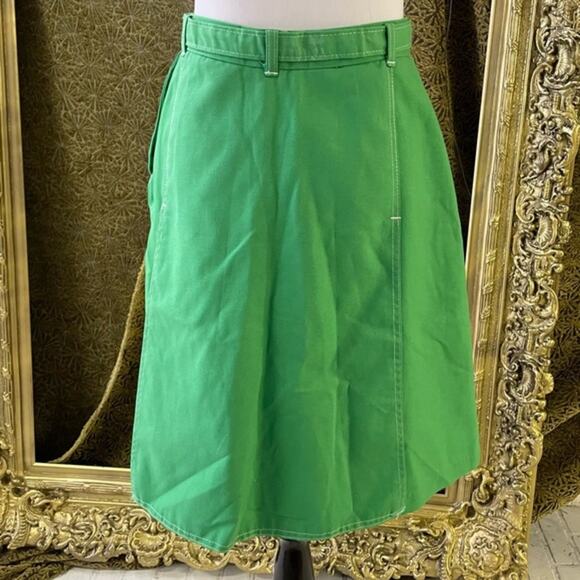 Vintage Green Skort Skirt Shorts 1970 Size 12 Retro Mid Mod 1960 White Belt - Picture 2 of 11